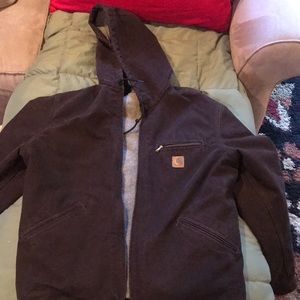 Authentic CARHARTT/ smoke free home
